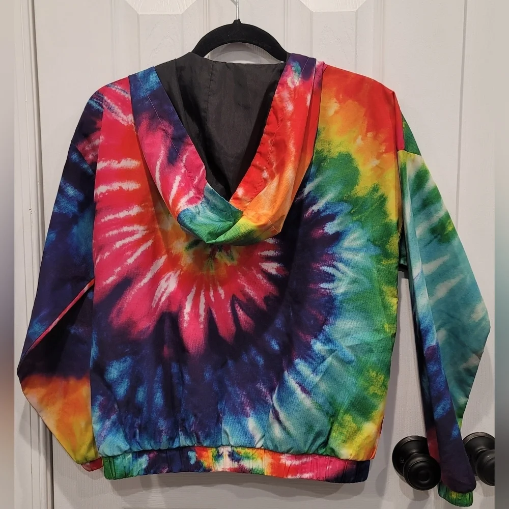 Boys XS Forever 21 Rainbow Tie Dye Front Pouch Pullover Windbreaker